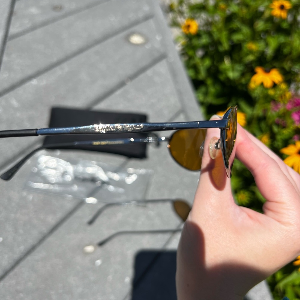 CLEARANCE Men’s Eagle Eyes Tinted Sunglasses with Cleaner and Case! - Picture 5 of 16